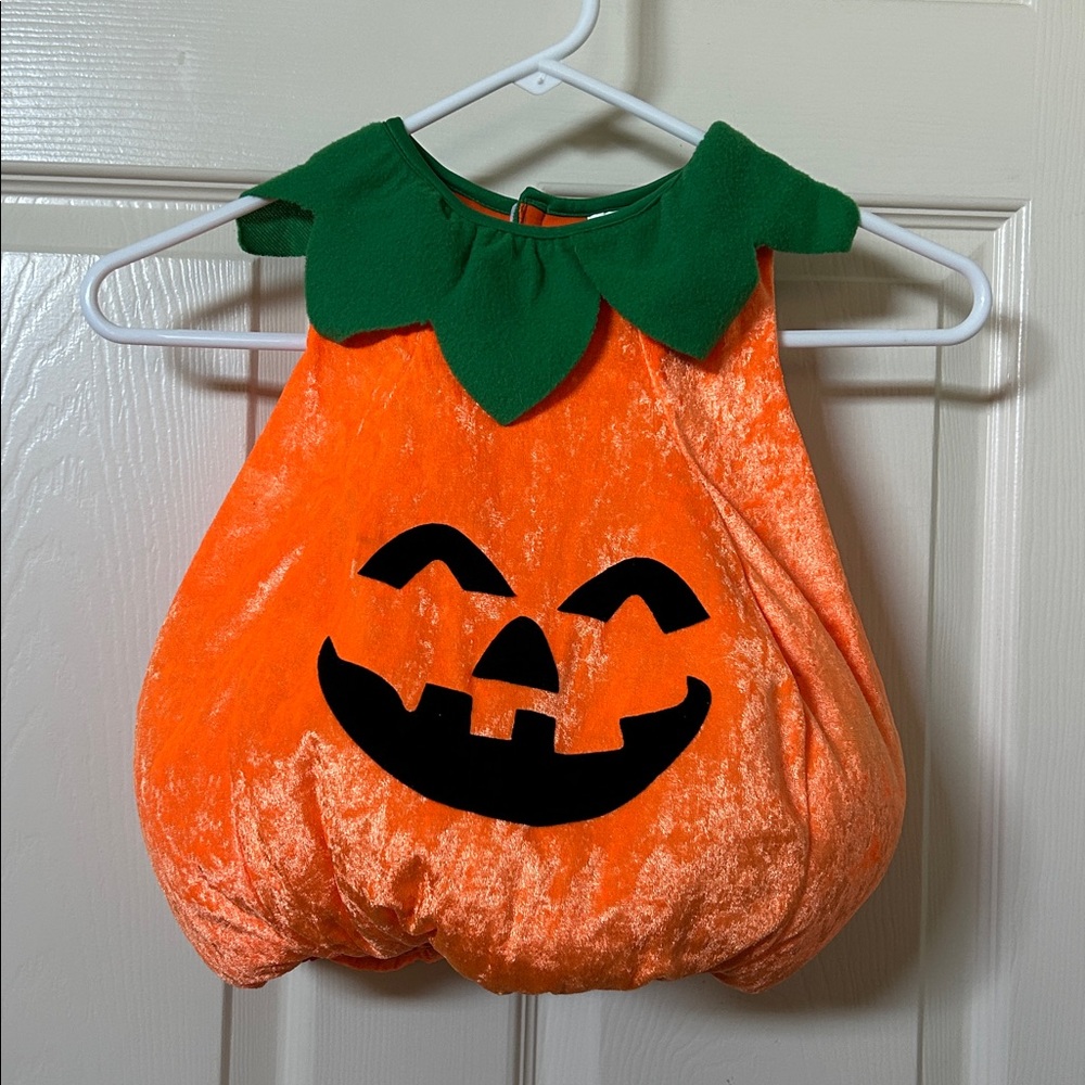 Spirit Halloween Toddler Pumpkin Jack O’Lantern Costume 18-24 months